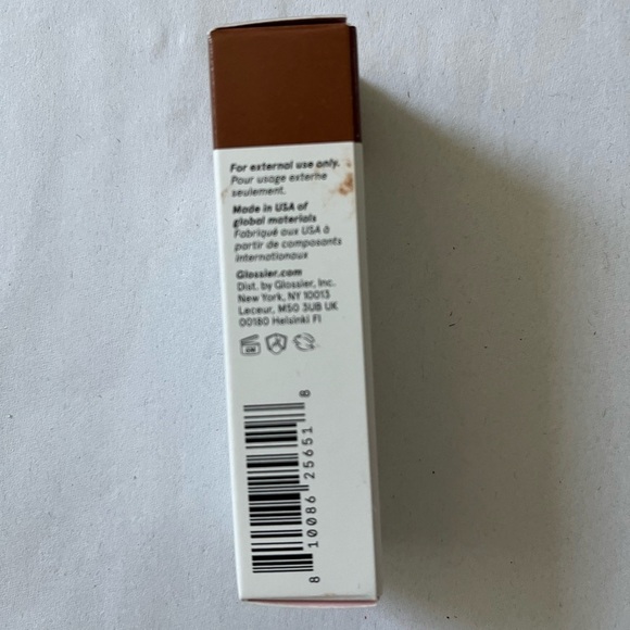 Glossier Cloud Paint in Coast brand new seamless cheek color - Picture 5 of 6